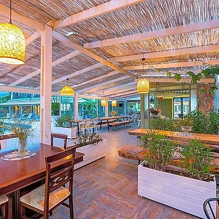 فندق مبيت وإفطار Casa Di داتْشا